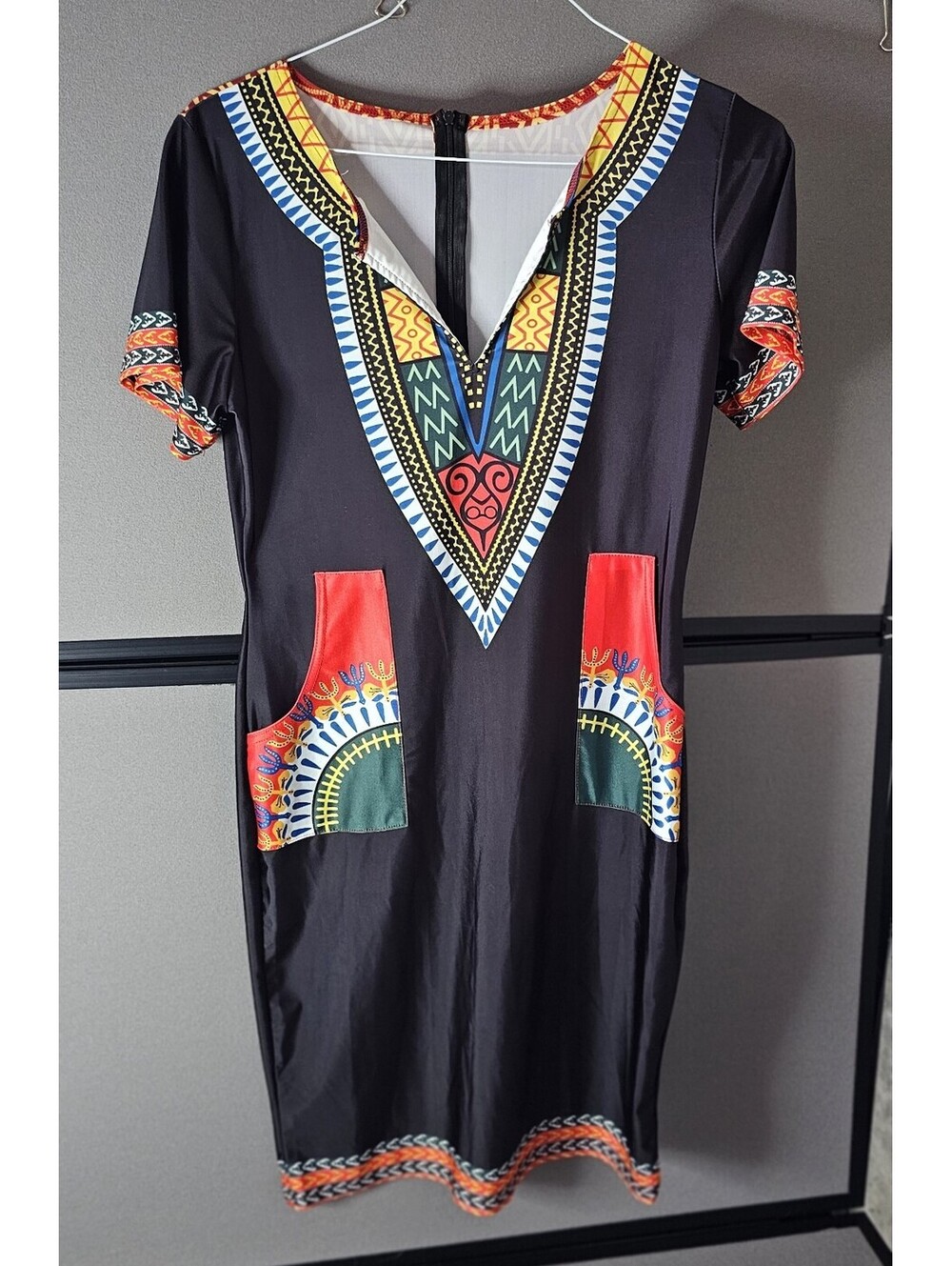 Women's Black and Multicolor Patterned  Dashiki print V-neck Dress Size XL